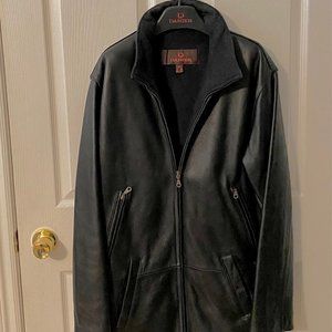 Danier brand black leather jacket sise S